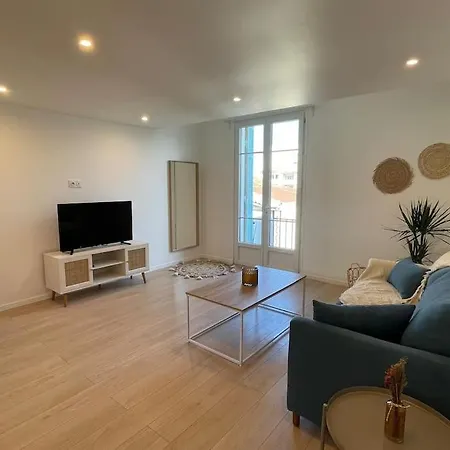 Appartement A 2 Pas De La Et Parking Prive Nice