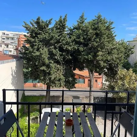 A 2 Pas De La Et Parking Prive Appartement Nice